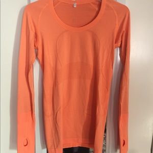 Lululemon Swiftly LS 6